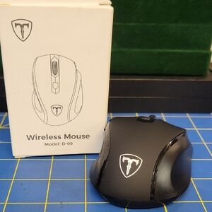 T Wireless Mouse Optical Model D-09 New